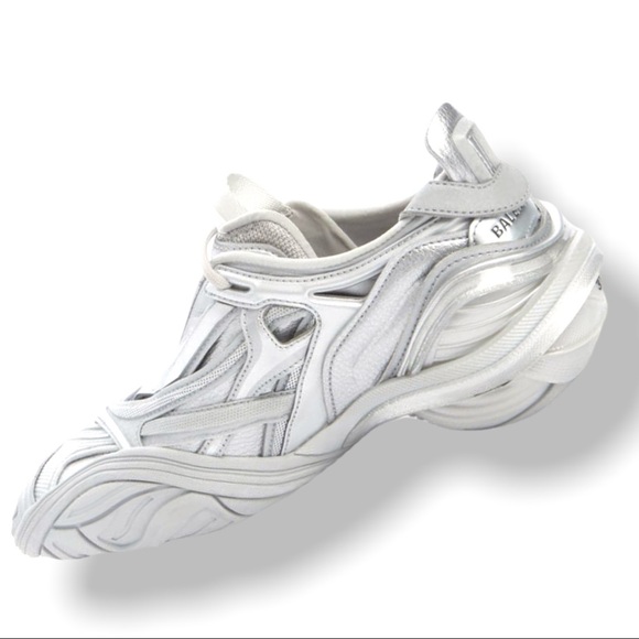 BALENCIAGA TYREX WOMENS SNEAKER - Picture 2 of 5